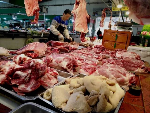 廊坊钱包20多一斤,鸭掌超70%,我们的猪肉.江门批发涨幅冷冻图片