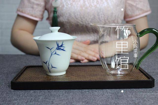 原创新手入门,用来泡茶的盖碗,应该怎么选?