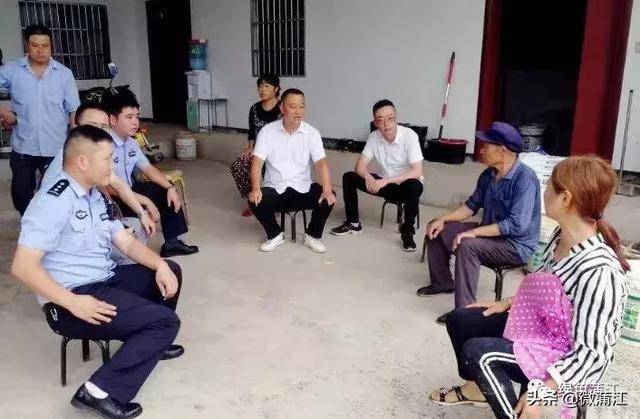 群众工作就该这样干!我们一定要把群众的事当成自己的事来办……