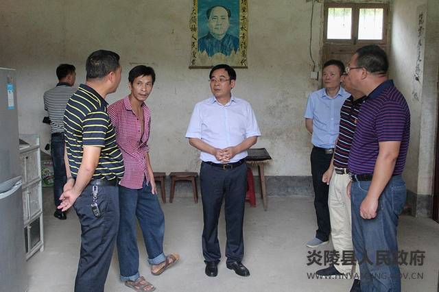 黄诗燕在炎陵县鹿原镇调研脱贫攻坚,特色小镇建设等工作