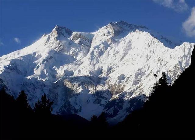 世界上十大最高的山脉 世界最高的十座山