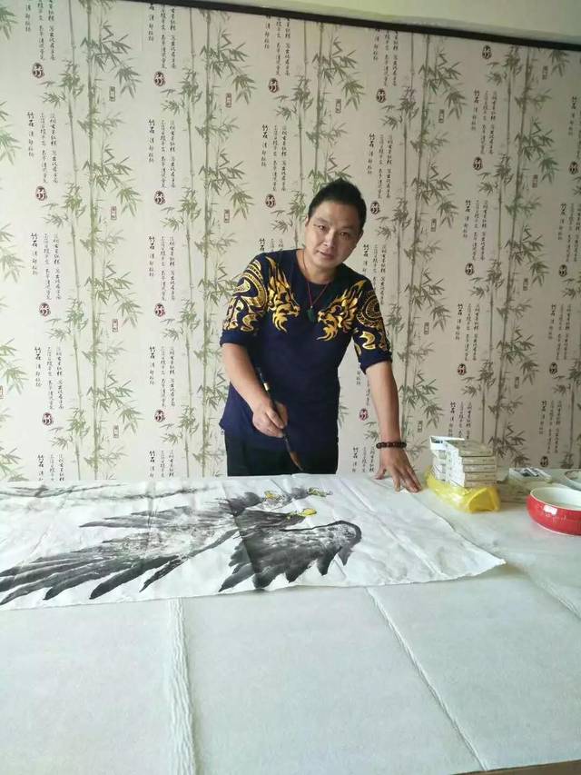 梅花香自苦寒来 一一记山东菏泽青年画家潘成喜先生