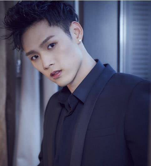 金晨直男狙击,董又霖竟然是成龙的外甥