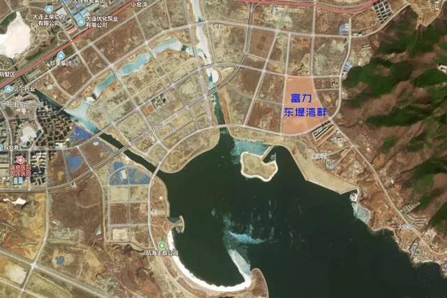 在小窑湾规划中,可以清晰的看到金牌教育园区规划.