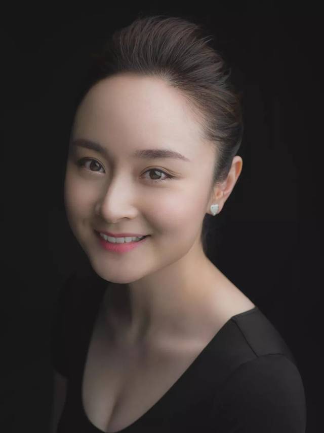 李黎