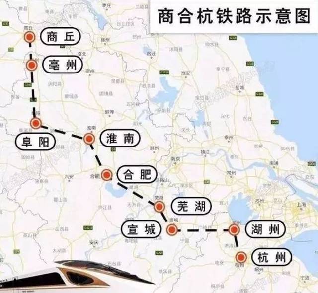 站场西侧与现有的京九铁路为邻,上行距离商丘站15.