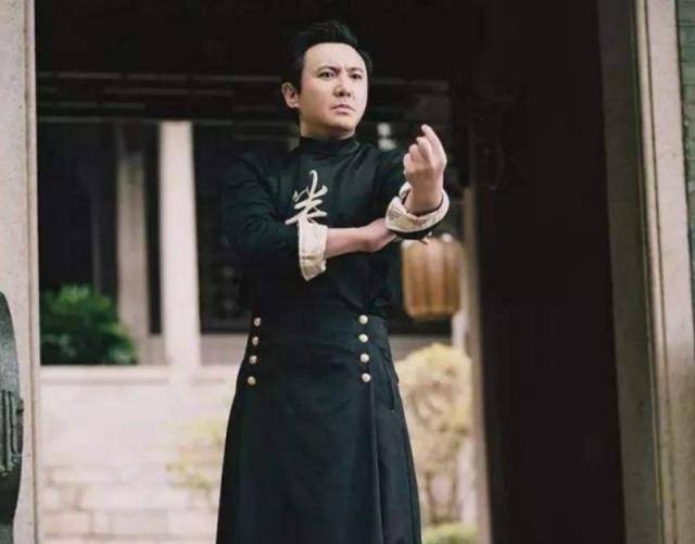 粉丝调侃沈腾"你过来呀",沈腾回头一句话轻松化解,情商太高了