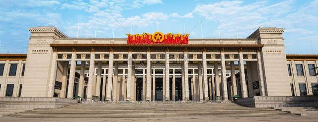 围观中国国家博物馆举办了哪些艺术大师的个展