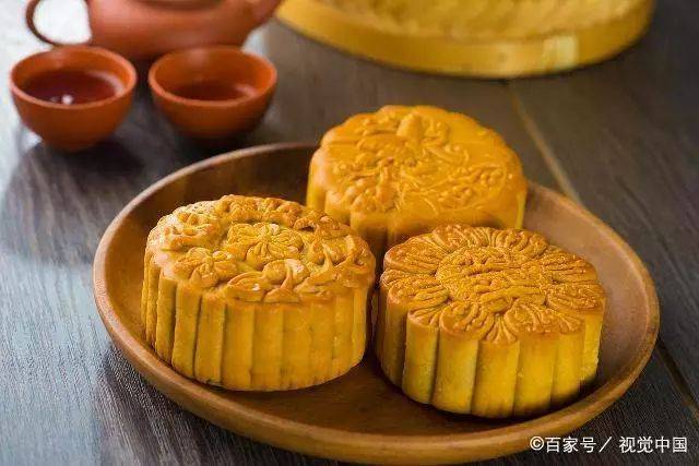 【四季食单】八月十五中秋节,人们为什么要吃月饼?