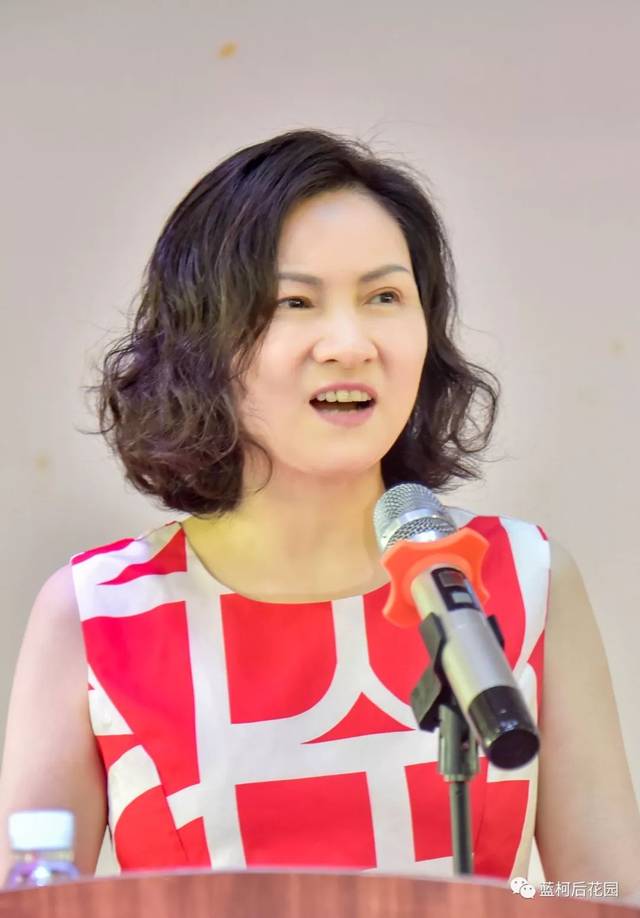 蓝柯千里马素描同一种声音同一种思想他们在奔向同一个目标时率先垂范