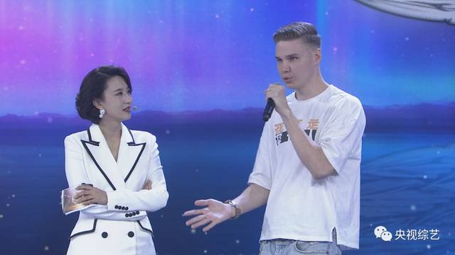 泰国姑娘演唱邓丽君经典歌曲技惊四座