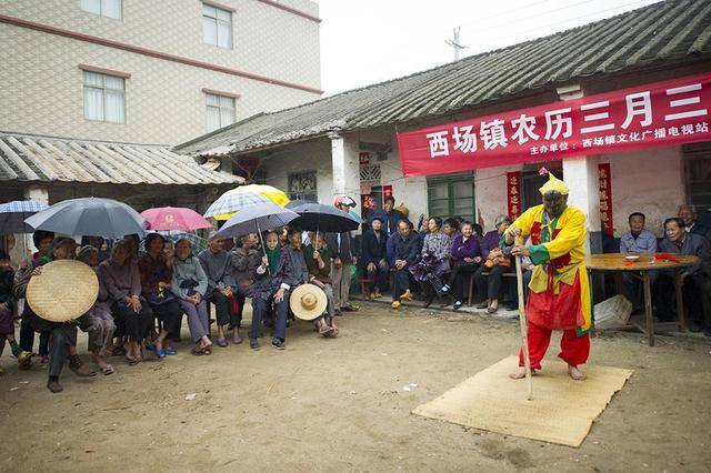 实拍准备做机场的合浦西场,原来也有漂亮的老街