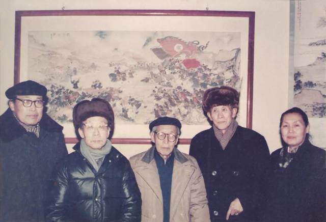 左起:王仲华,黄均,刘凌沧,任率英,王淑华 1987年《春明书画学校五