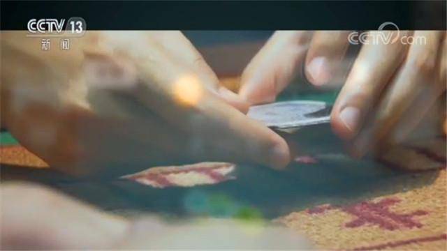 要想死得新开传奇SF快 网赌加网贷!