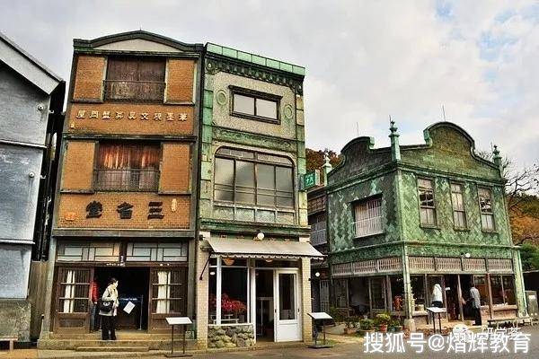 占地7公顷的江户东京建筑物园里可以看到好多江户,昭和年代的古建筑