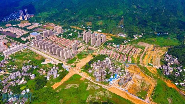 阳春楼盘外景美如画,9月份高清航拍图认真看!