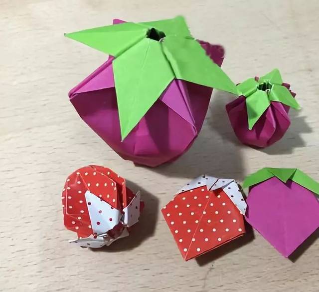 折纸立体草莓2