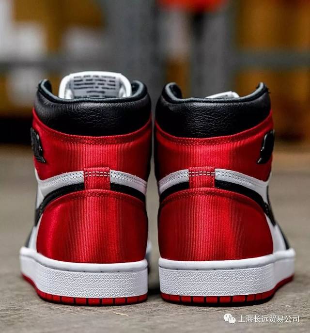 aj1经典复古经典高帮 黑脚趾 红丝绸