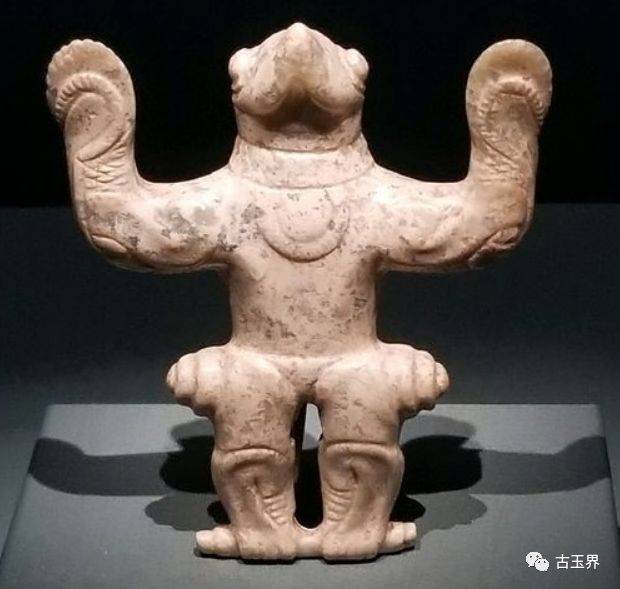 古玉界:上海震旦博物馆玉器