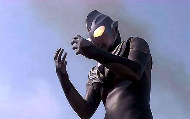 雷欧是奥特之王的儿子,佐菲是沙福林,这五个梗