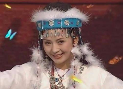 揭秘香妃刘丹车祸内幕,被甩出车外几米之远,七孔流血体无完肤!