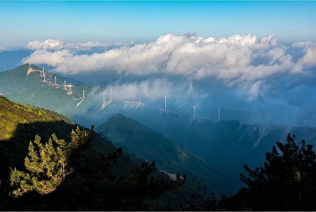 大别山区堆谷山村秋日,竟是如此优美恬静