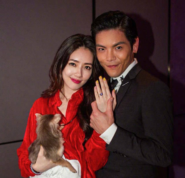 向佐郭碧婷大婚,网友的评论太真情实感了!