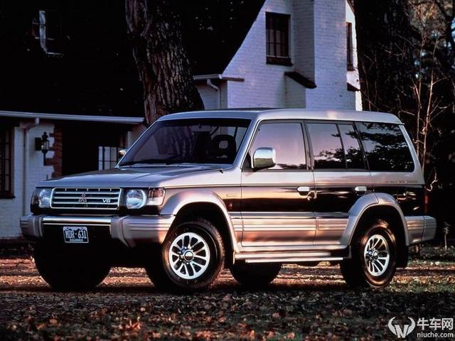 v6自吸发动机的越野神器 试驾:2020款三菱帕杰罗