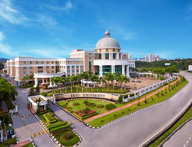马来西亚世纪大学