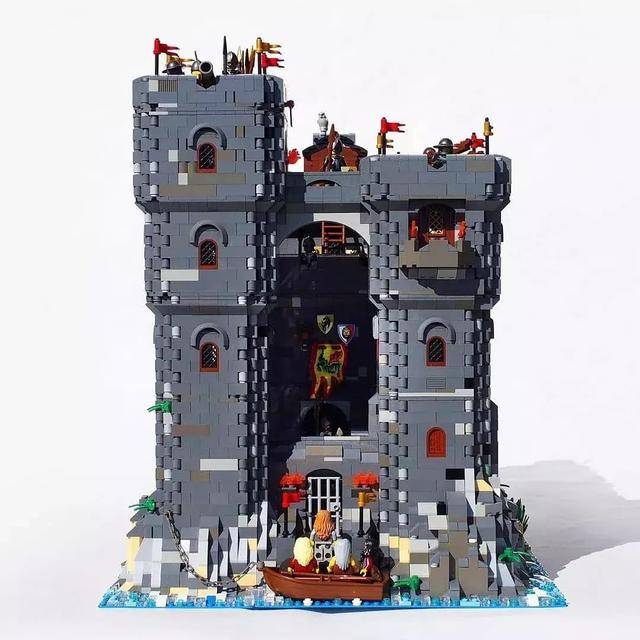 lego乐高moc:作品欣赏,帅气机甲,复仇者联盟大厦 人仔