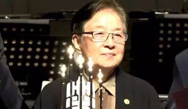 她被人骂写流氓歌,却影响中国半个世纪,刘欢