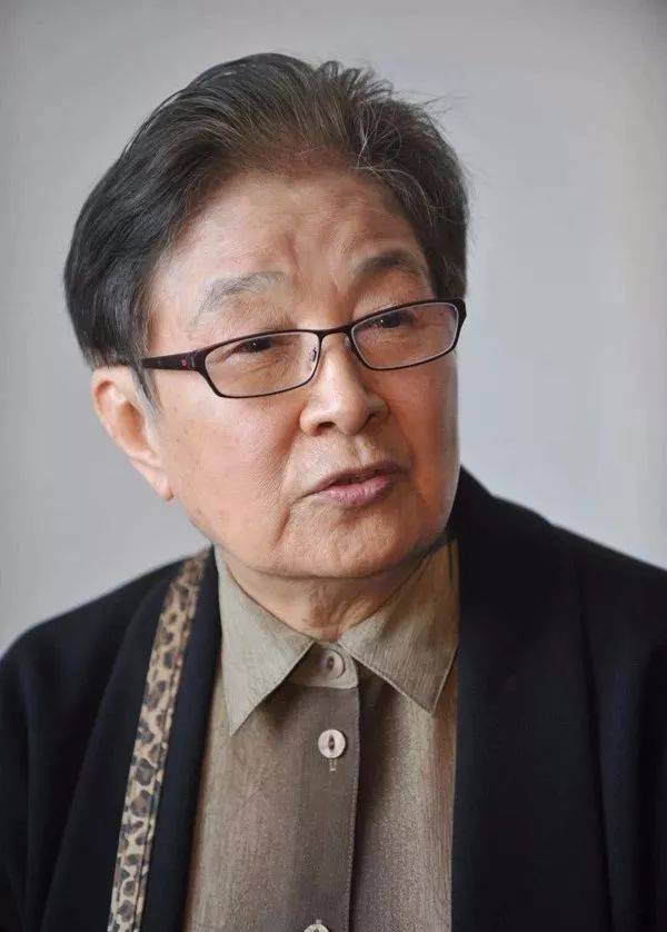 她被人骂写流氓歌,却影响中国半个世纪,刘欢