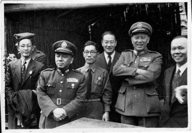 李宗仁为何对黄绍竑说: 你太幼稚了, 党国都存在给你副主席又怎样
