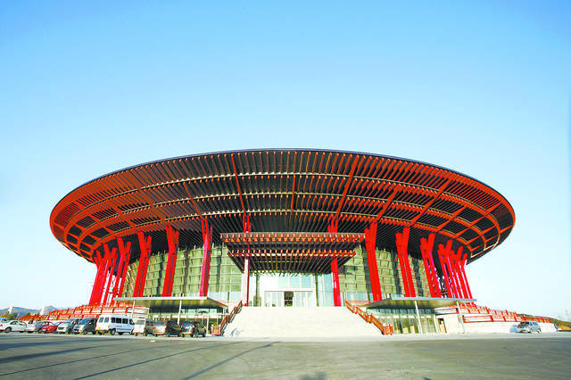 "十大建筑"的新中国记忆