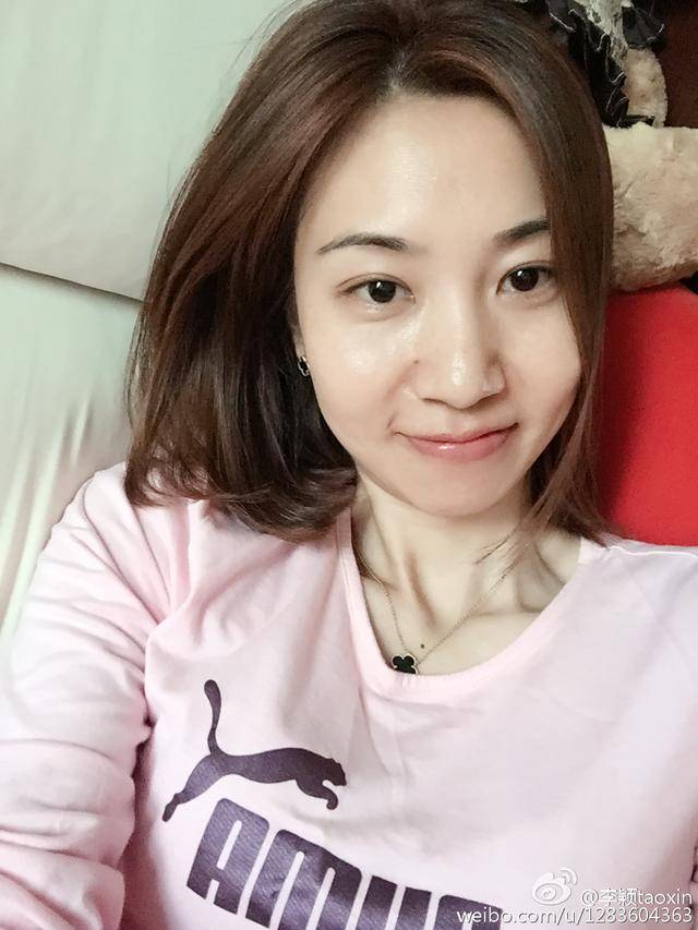 她是女排世界杯央视嘉宾!李颖颜值和能力获认可,被誉最美解说员