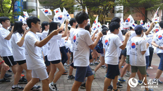 韩国:一年五个国庆日