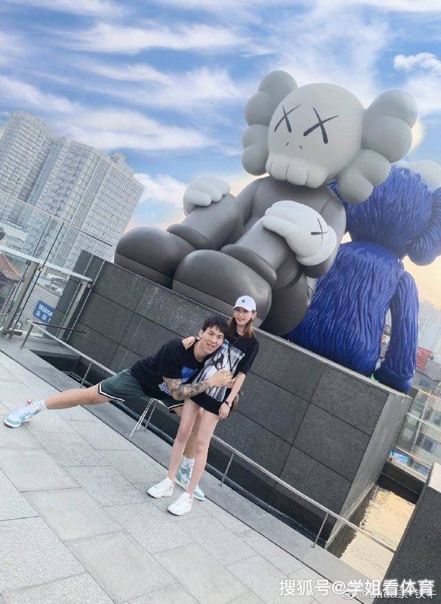 卧推380斤,体重比周琦多100斤!却打不上CBA