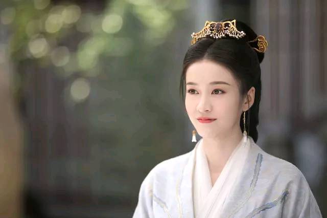 95后小花张雪迎凭实力学说话期待其更好的表现