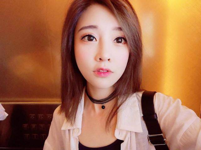 冯提莫将离开斗鱼?快手、虎牙都没机会,以后她