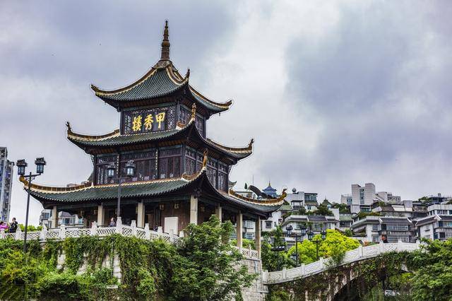 中国九大名楼竟有一个在贵州,才四百年历史,国庆期间你去过没?