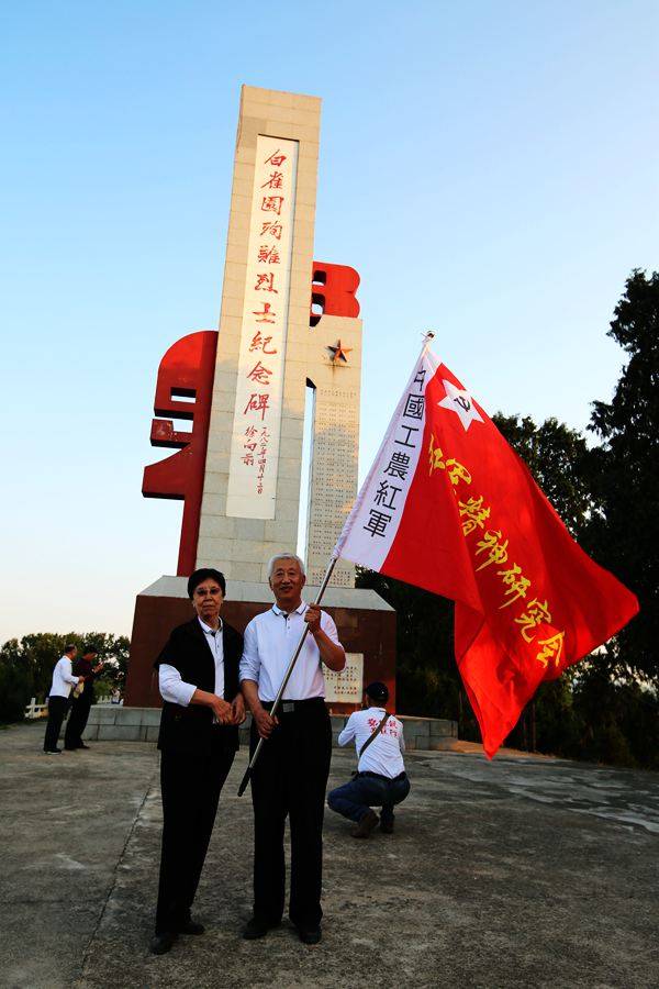 原创光山县白雀园——红军巷里听惊雷