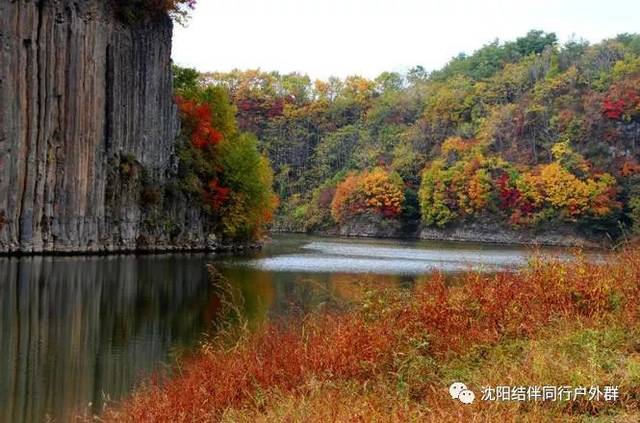 10月20号丹东宽甸黄椅山玄武湖年卡免门票线路一日游