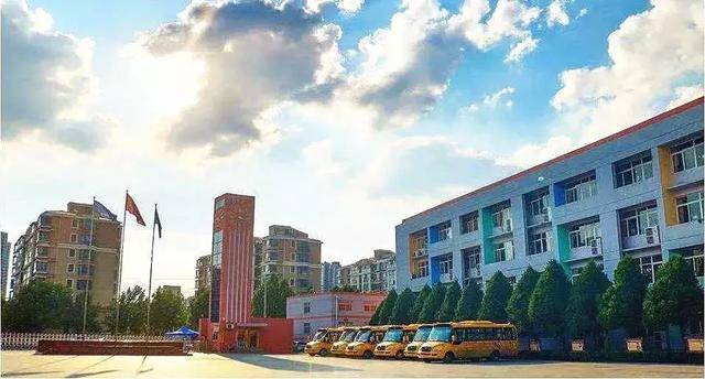 原创郑州公办小学新格局,2020年郑东新区小学排名,谁是最大黑马?
