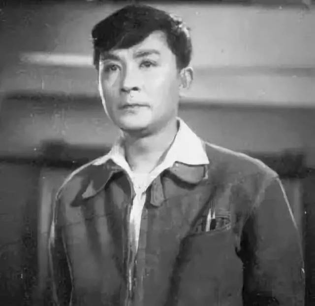 白杨 原名杨成芳 1920年生于湖南省 1934年开始演员生涯 1936年与明星