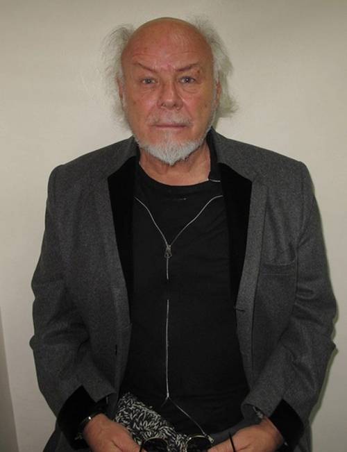 因使用恋童癖歌手作品做配乐,电影《小丑》再