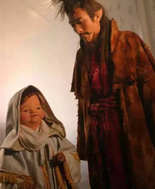 童年阴影阴蚀王,其实是真人扮演,如今扮演者孩子都有4