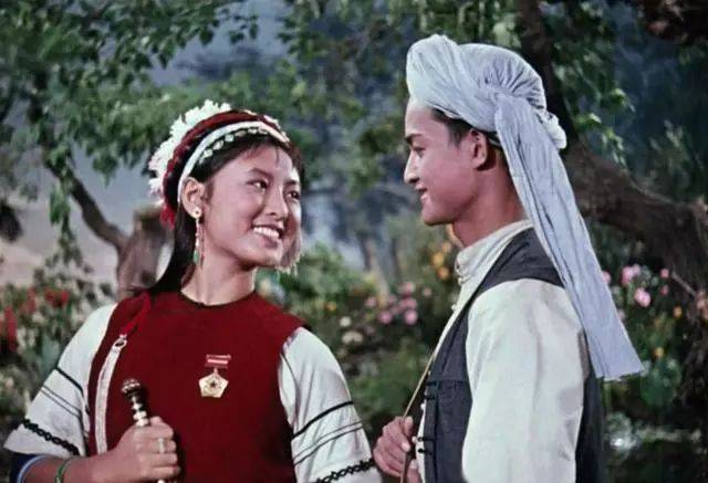 电影《五朵金花》杨丽坤已于19年前离世，另外“四朵”境况如何?