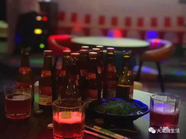 深夜酒吧,你想不想带ta回家?