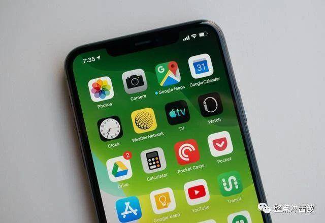 原创iphone11 pro价格太感人,真机上手体验,3个优势2大缺陷