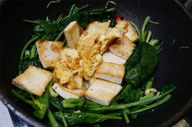 菠菜和豆腐,一起吃会中毒?也许你真的没搞明白